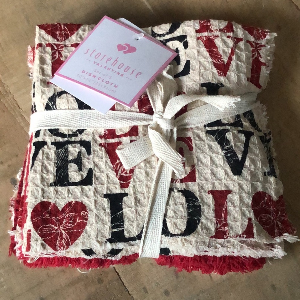 ❤️ Valentine’s Day LOVE & RED Dish Cloths 12x12 Set of 5 NWT ❤️